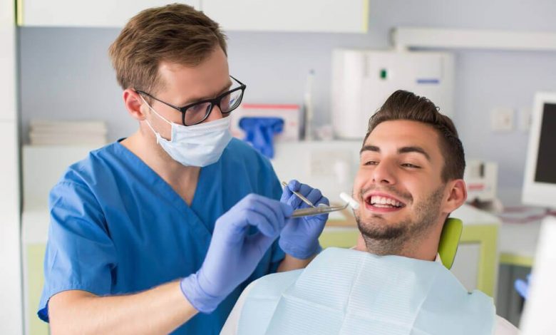 رواتب أطباء الأسنان في الكويت